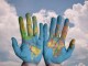 hands-600497_1280-1024x683