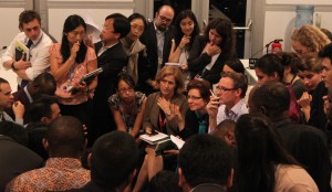 huddle-2